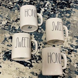 Magenta 4 mugs Honey , sweetie